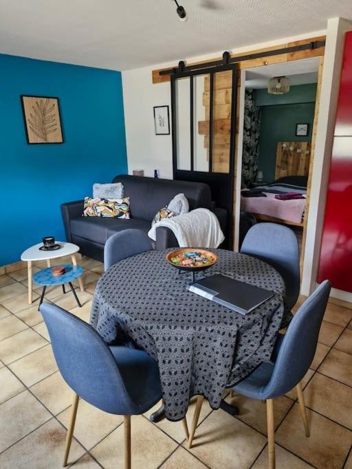 Apartmán La Jolie Parenthese Longevilles-Mont-dʼOr Exteriér fotografie