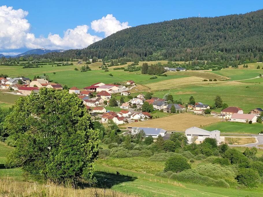 Apartmán La Jolie Parenthese Longevilles-Mont-dʼOr Exteriér fotografie